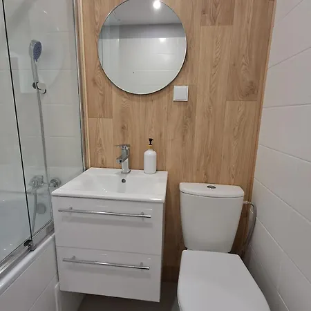 Chiq Blizko Centra Apartment